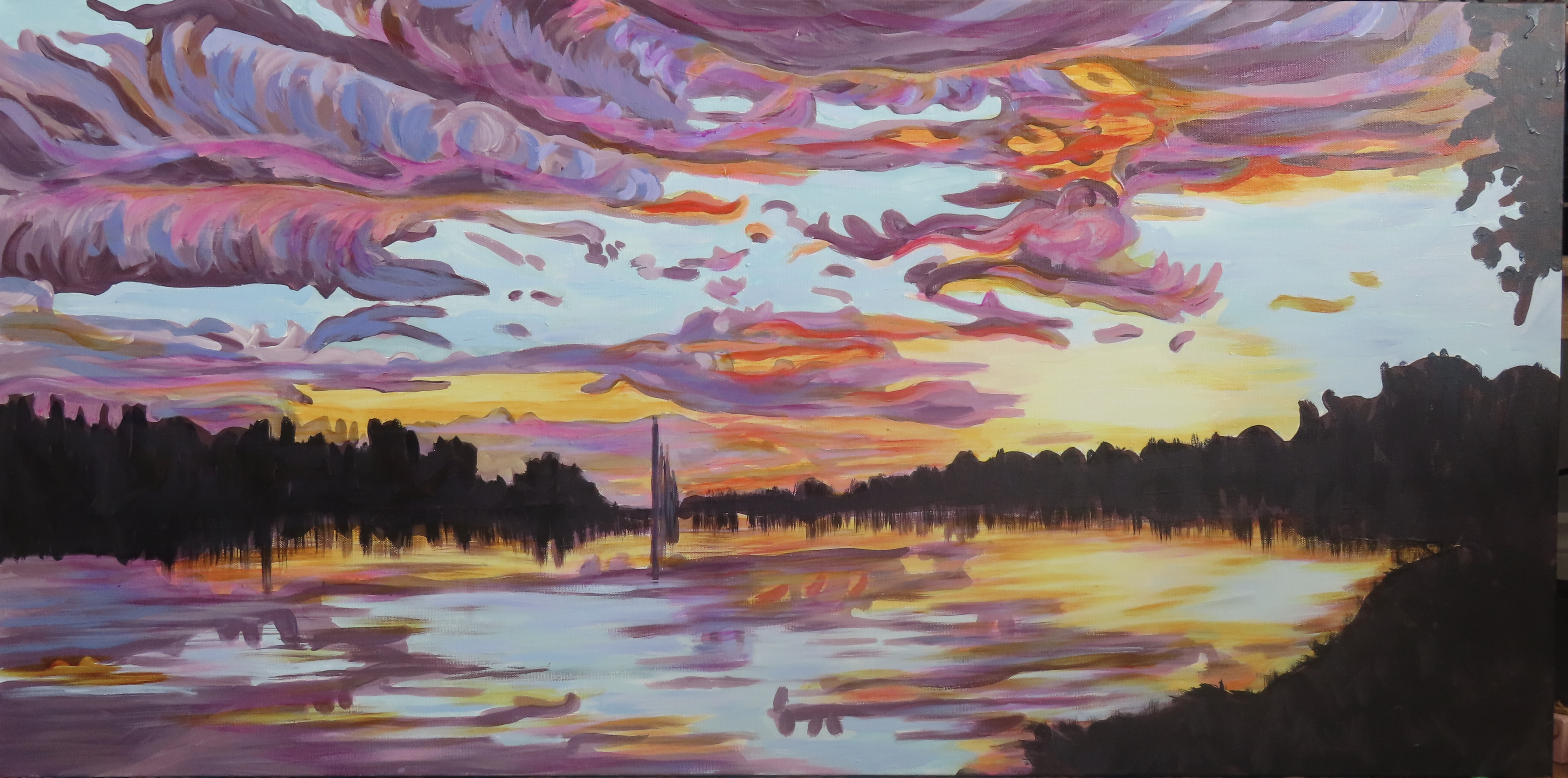 Crescent Lake sunset w/ fountain