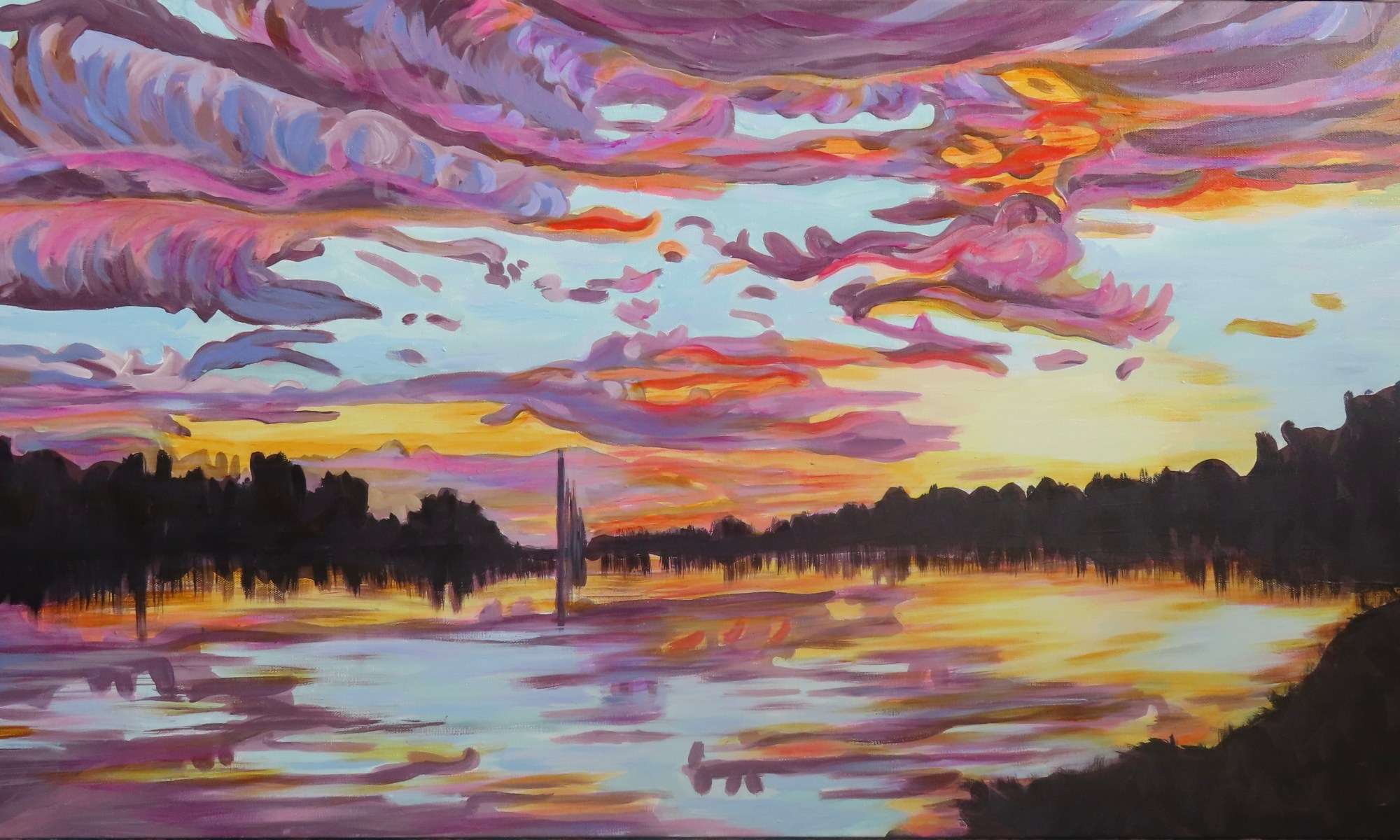 Crescent Lake sunset w/ fountain